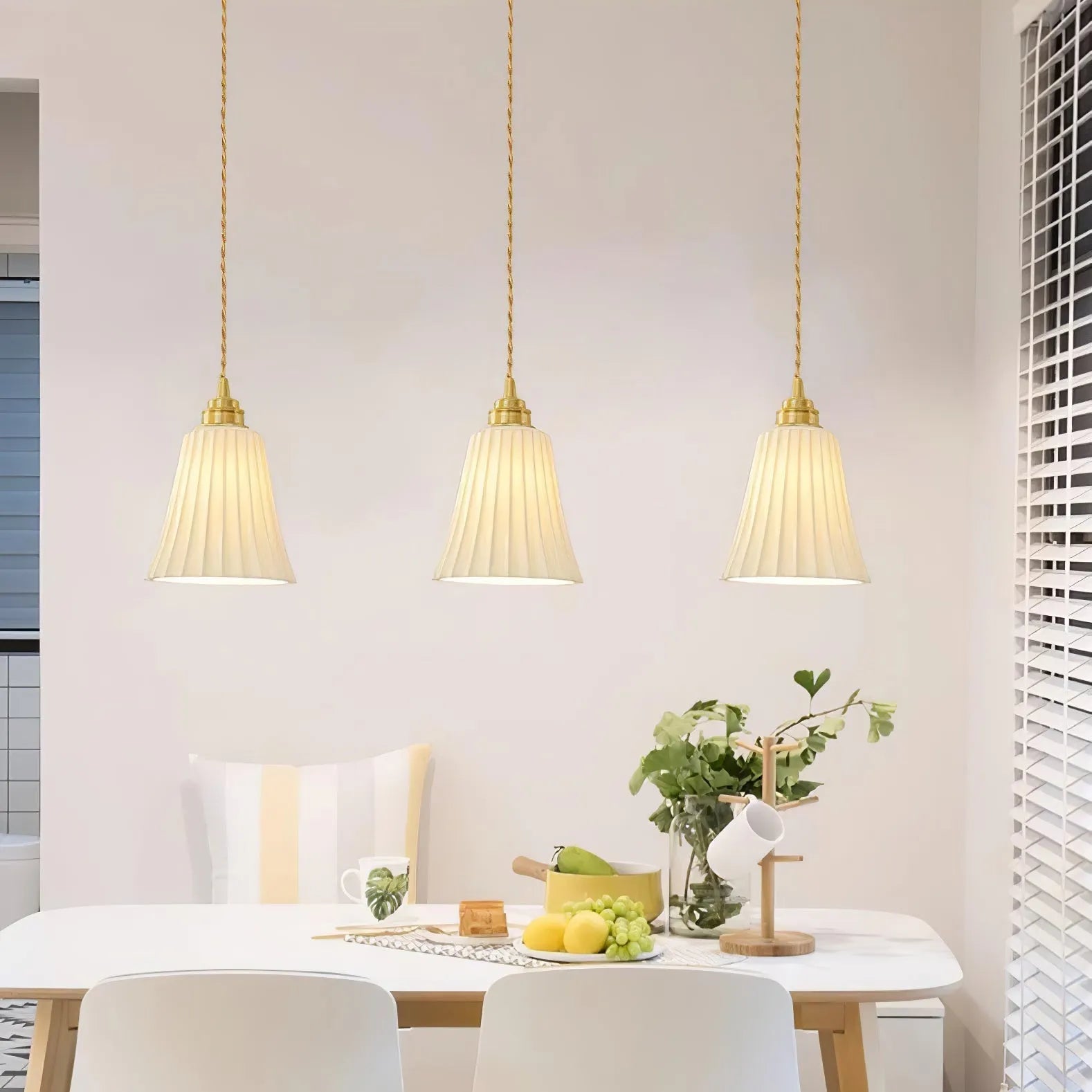 Arisha Trumpet Ceramic Pendant Light