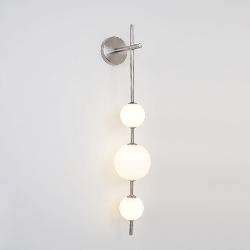 Ilraeia Vertical Globe Plug-in Wall Lamp - Neutralighting