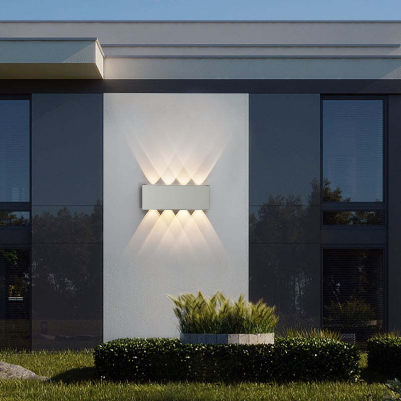 Ray Modern Rectangular Metal Outdoor Wall Lamp, Black/White, Water-wave