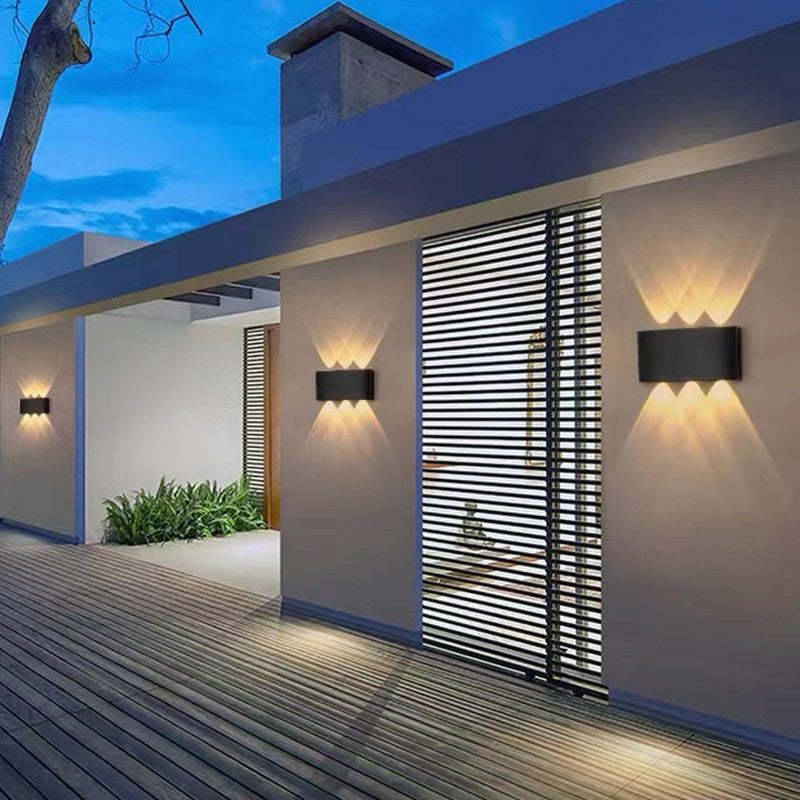 Ray Modern Rectangular Metal Outdoor Wall Lamp, Black/White, Water-wave