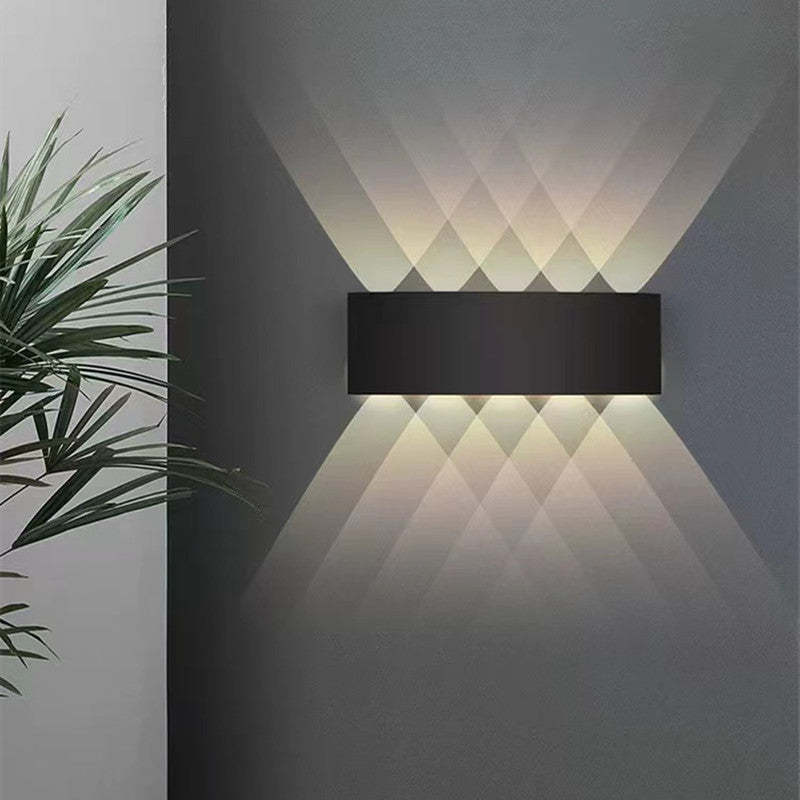 Ray Modern Rectangular Metal Outdoor Wall Lamp, Black/White, Water-wave