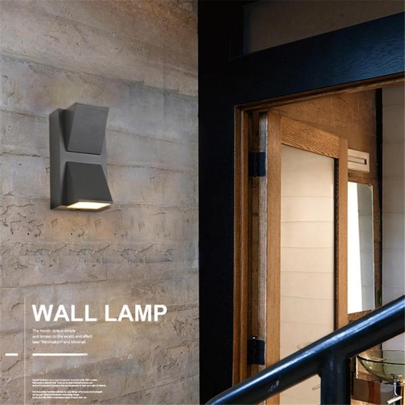Ray Modern Black Metal LED Outdoor Wall Lamp