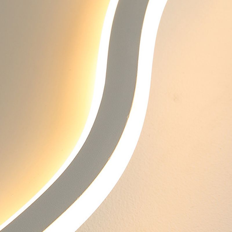 Arisha Modern Metal/Acrylic Flush Mount Ceiling Lights, White/Black