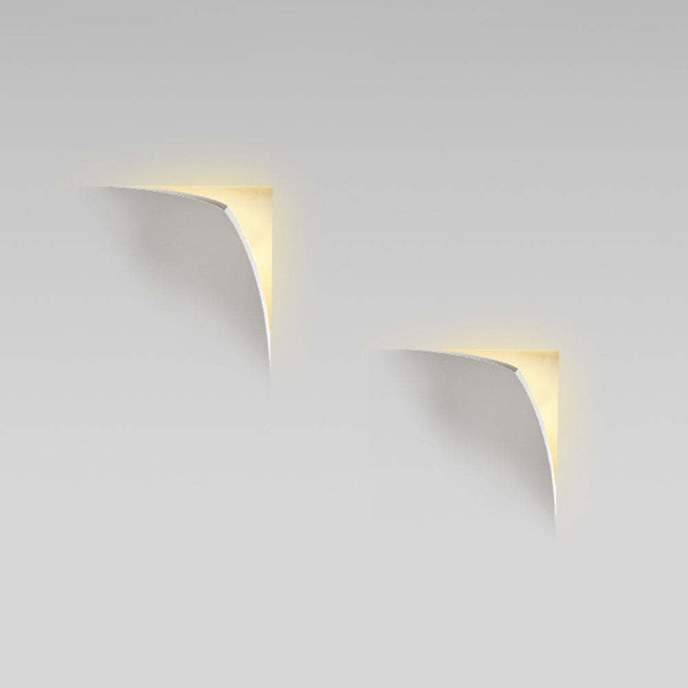 Aria Modern Recessed Metal/Plaster LED Wall Lamp, White