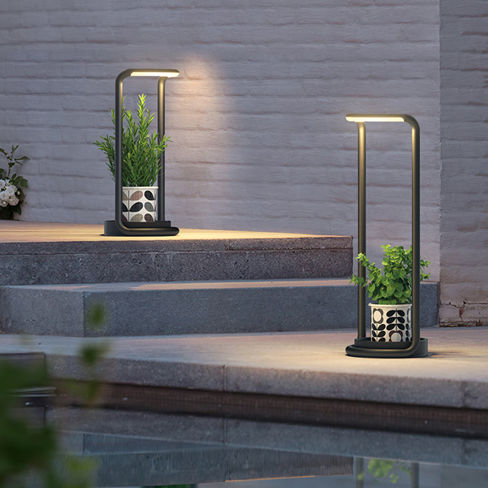 Ray Minimalist Rectangular Solar LED Outdoor Floor Lamp, Black