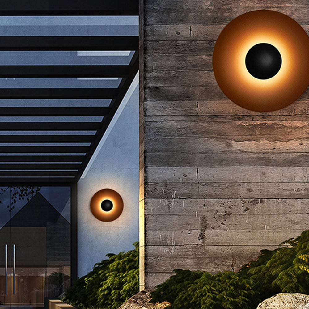 Ray Designer Round Metal Outdoor Wall Lamp, Black/White