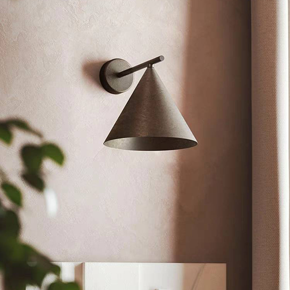 Ray Modern Minimalist Cone Metal Outdoor Waterproof Wall Lamp，Black/Gold