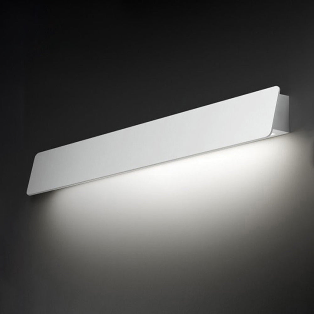 Ray Industrial Linear Metal Outdoor Wall Lamp, Black/White