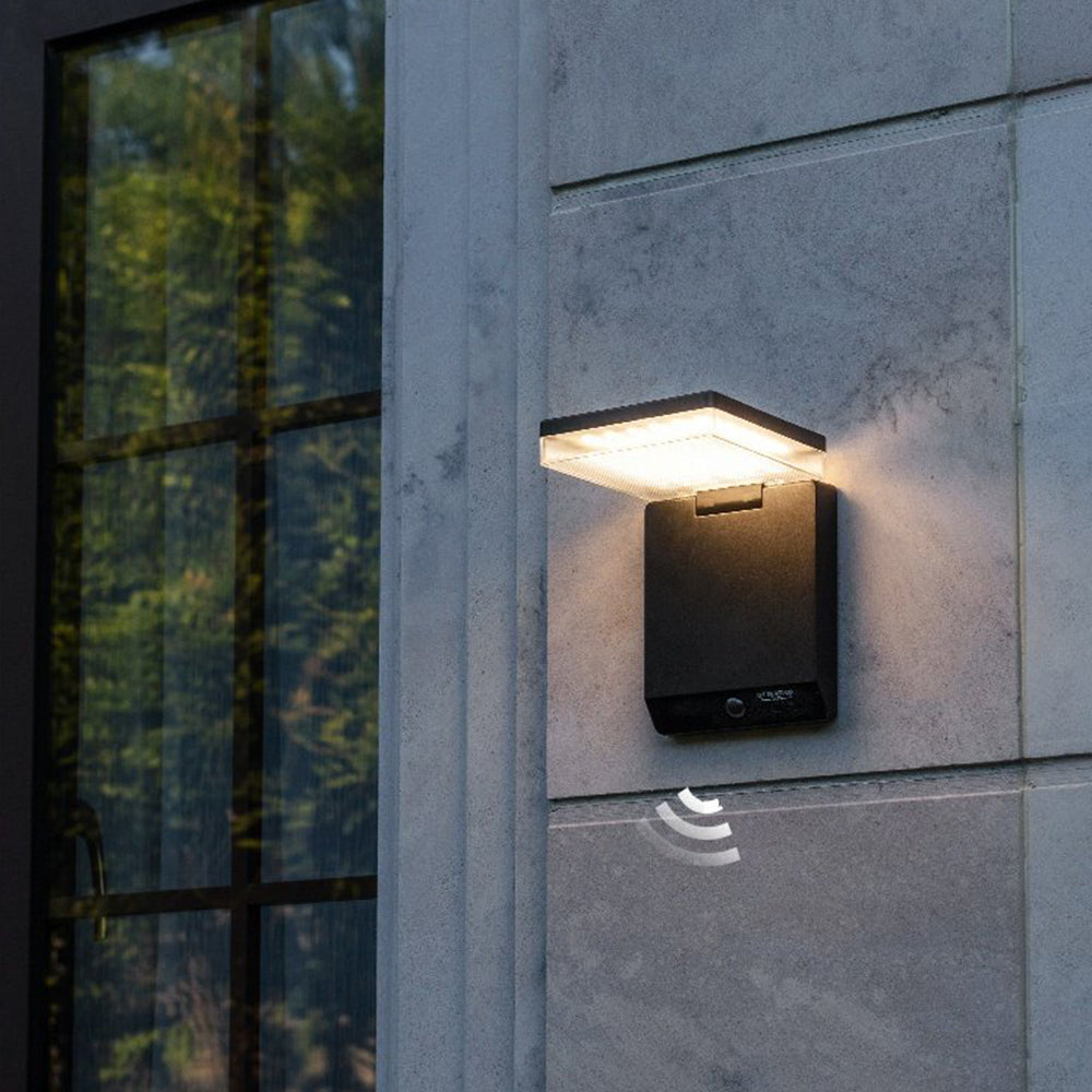 Ray Modern Minimalist Right-Angle Acrylic Sensor Solar Waterproof Outdoor Wall Lamp, Black