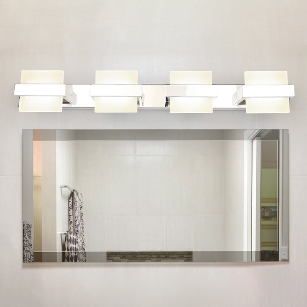 Arisha Modern Lantern Metal/Acrylic Wall Lamp, Silver
