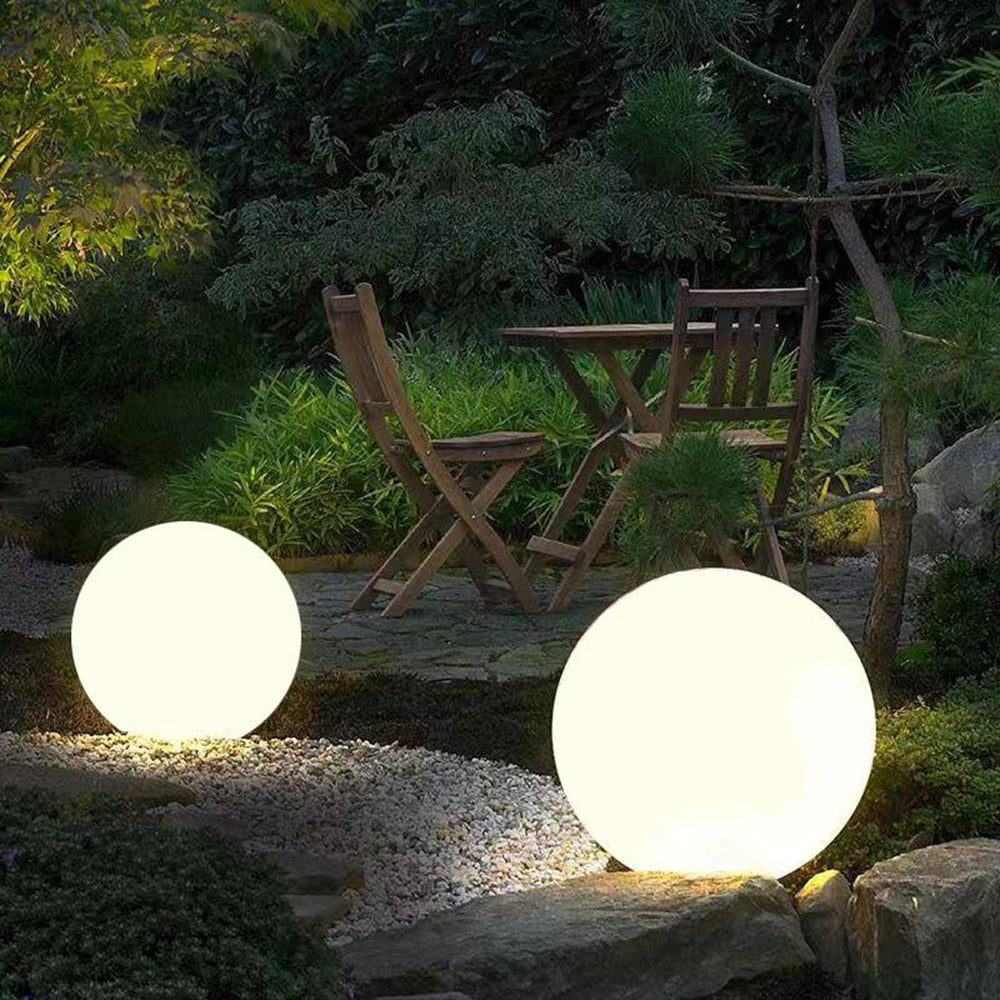Ray Minimalist Globe LED Outdoor Light, Resin, White