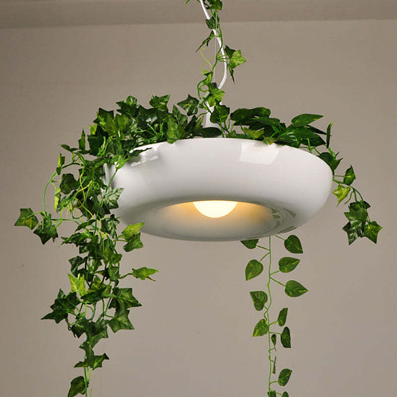 Ritta Modern Metal Lacquer Round Pendant Light