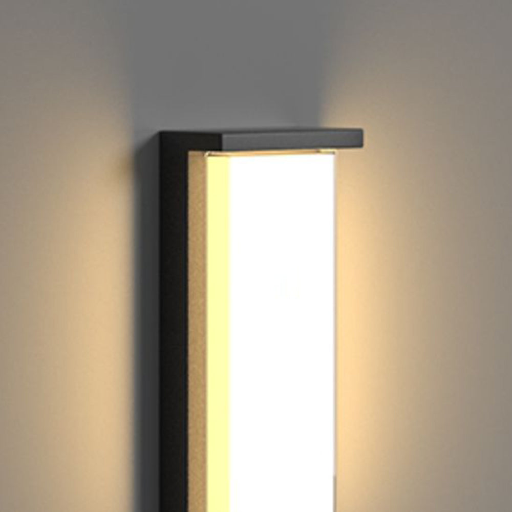Ray Modern Minimalist Rectangular Metal Outdoor Wall Lamp, Black