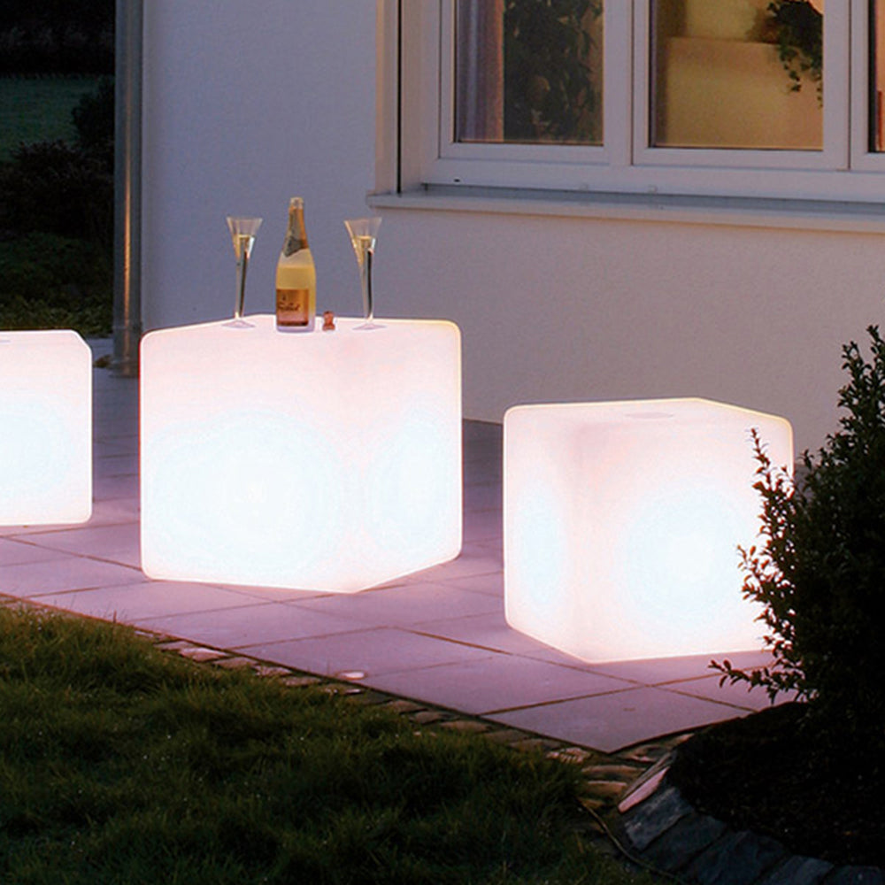 Ray Minimalist Square Acrylic Outdoor Ground Lamp, White