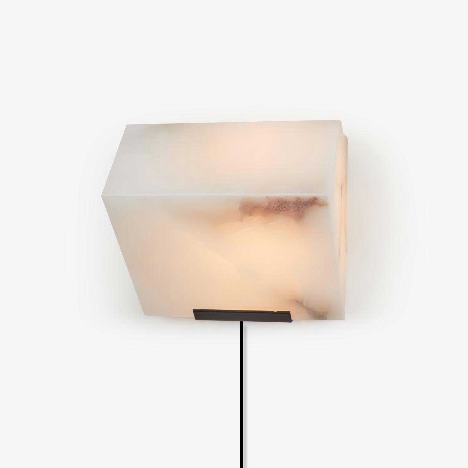 Dione Alabaster Wall Lamp - Neutralighting