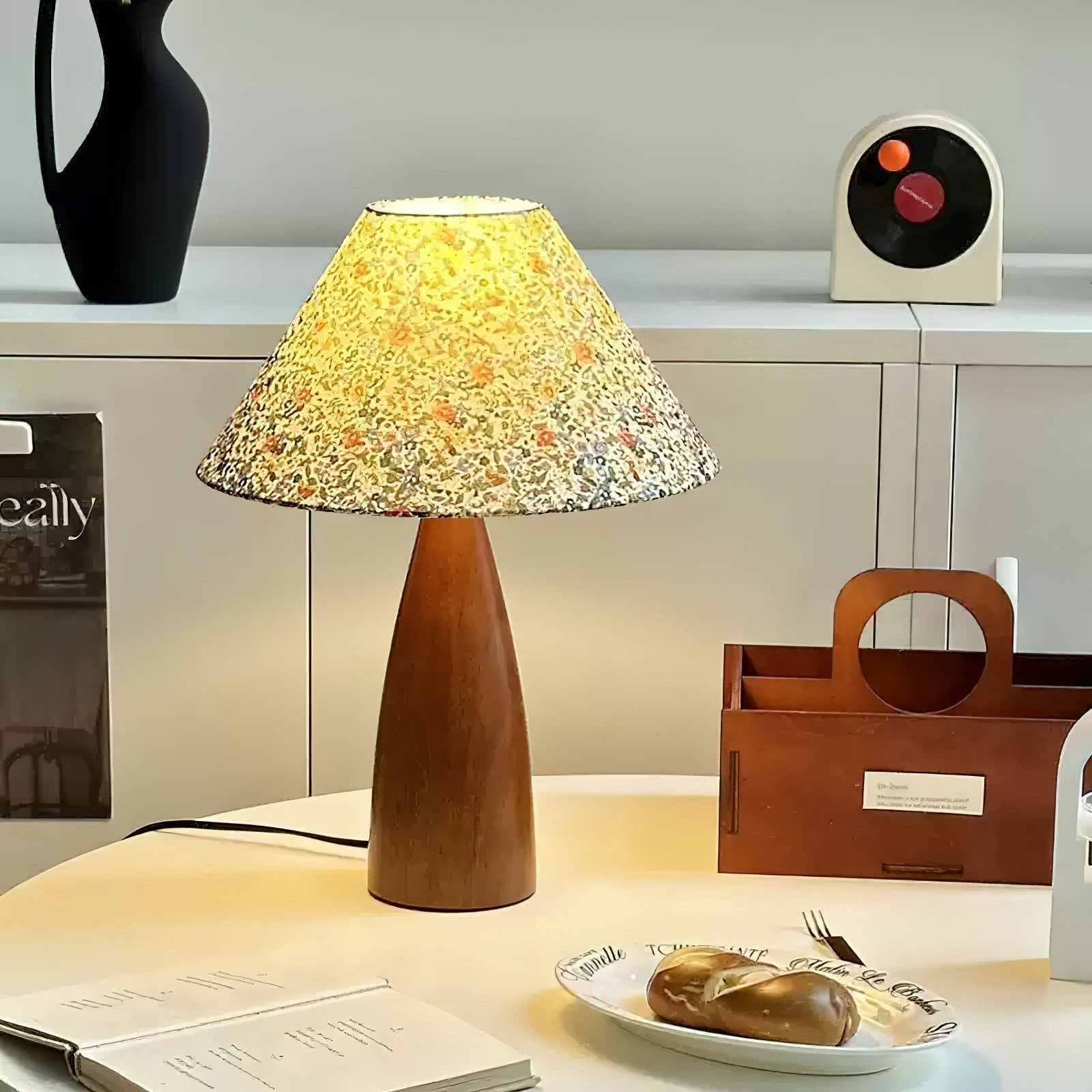 Candice Vintage Wood Table Lamp - Letslighting