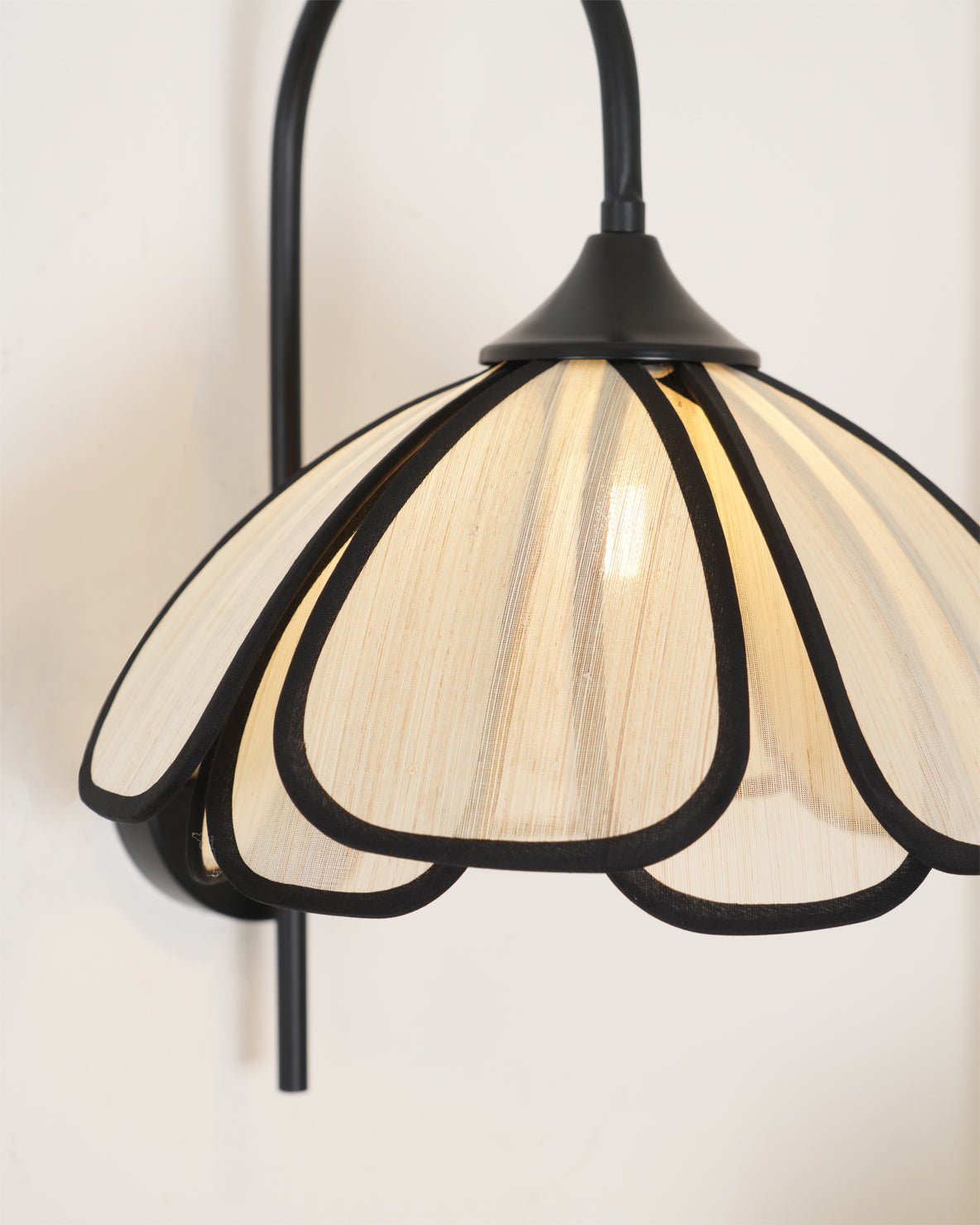 Ivsiliel Natural Burnt Petal Wall Lamp - Letslighting