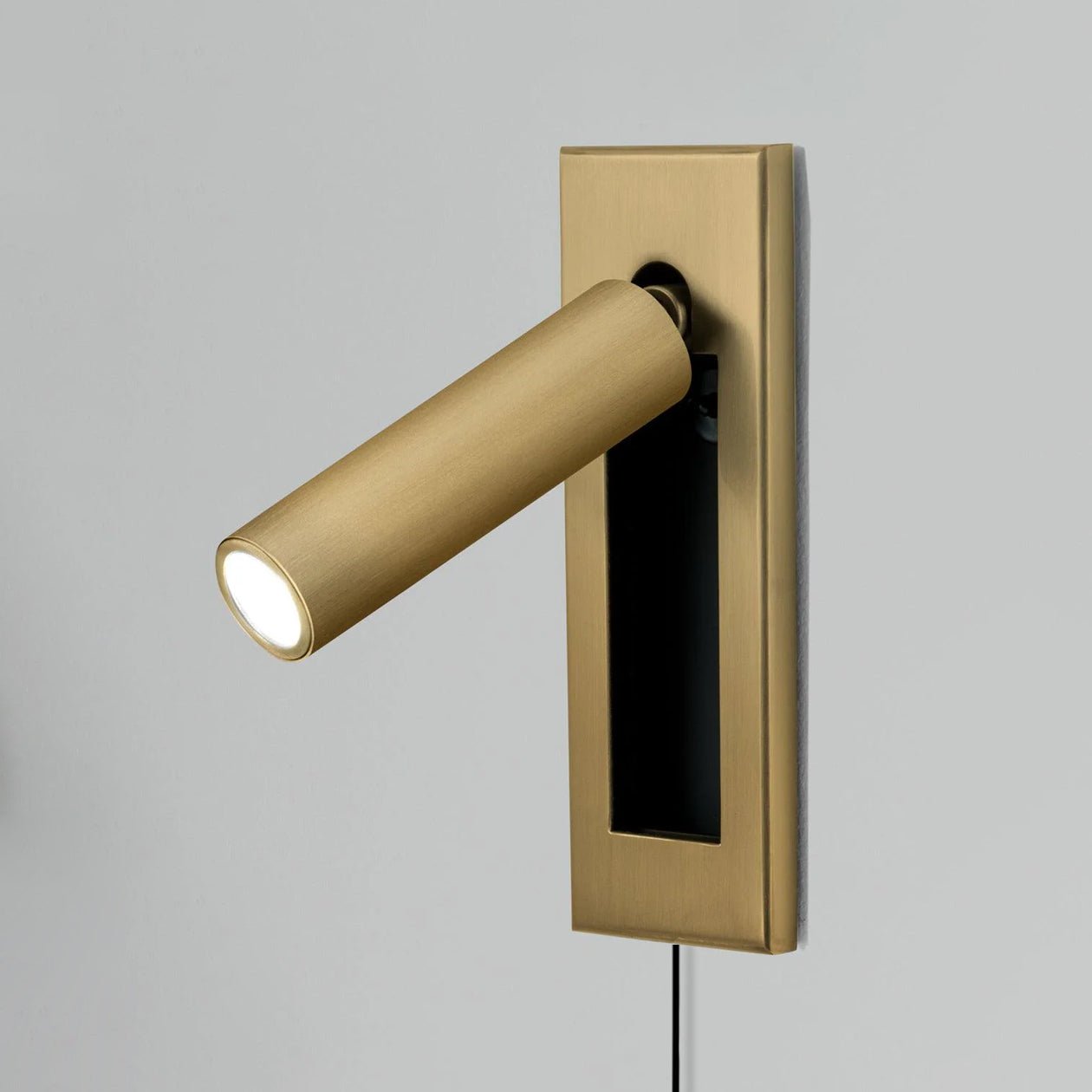 Eurvaran Embedded Bedside Plug-in Sconce Wall lamp - Letslighting