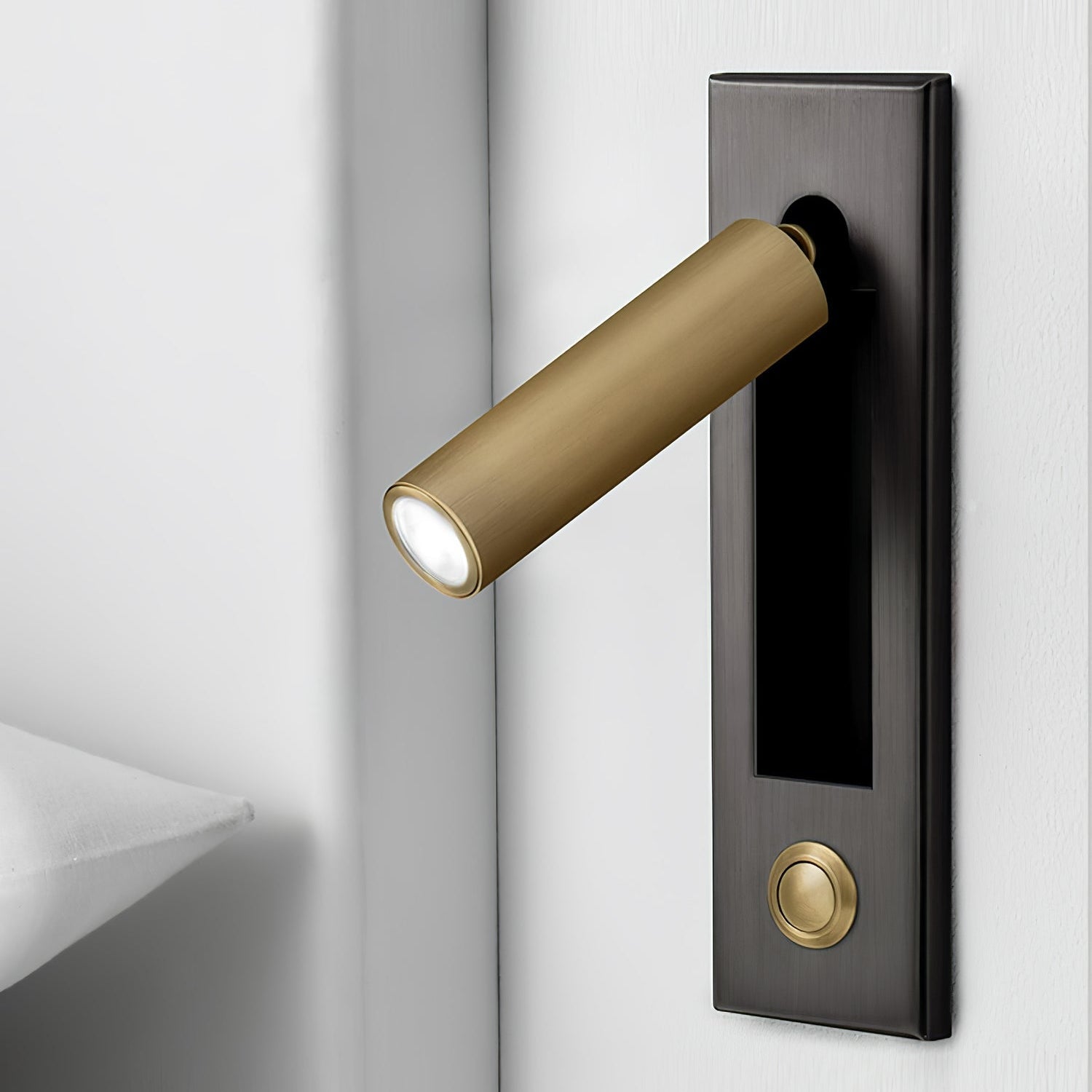 Eurvaran Embedded Bedside Plug-in Sconce Wall lamp - Letslighting