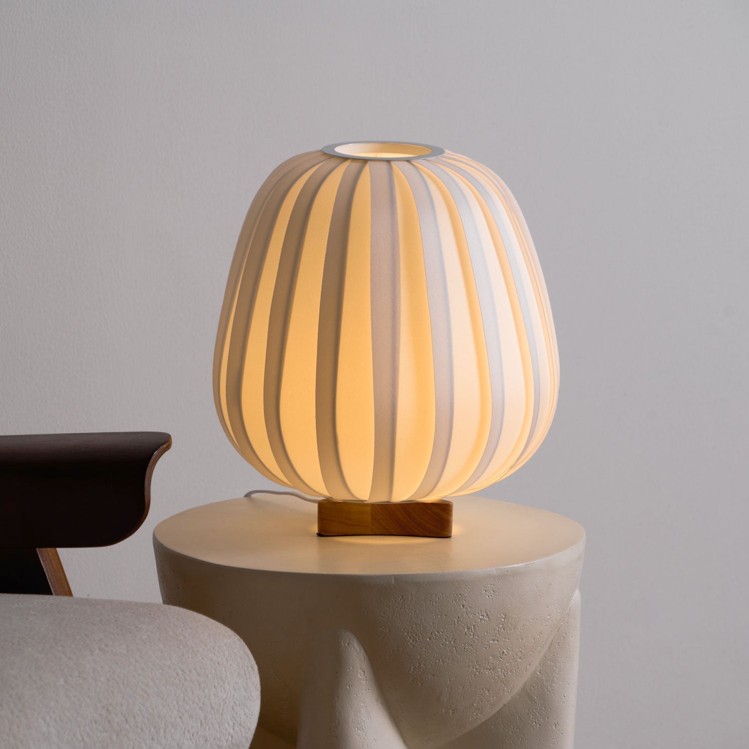 Solisuce Fabric Minimalist Table Lamp - Letslighting