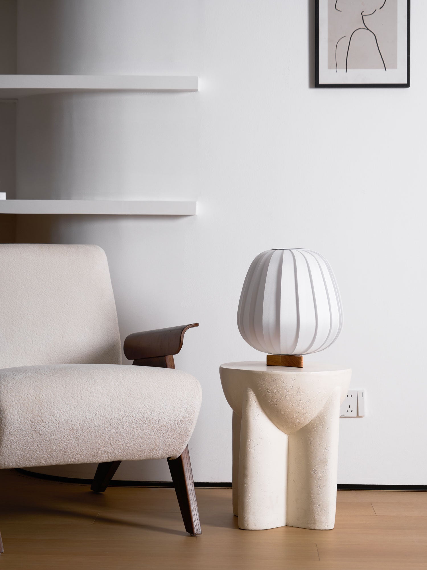 Solisuce Fabric Minimalist Table Lamp - Letslighting