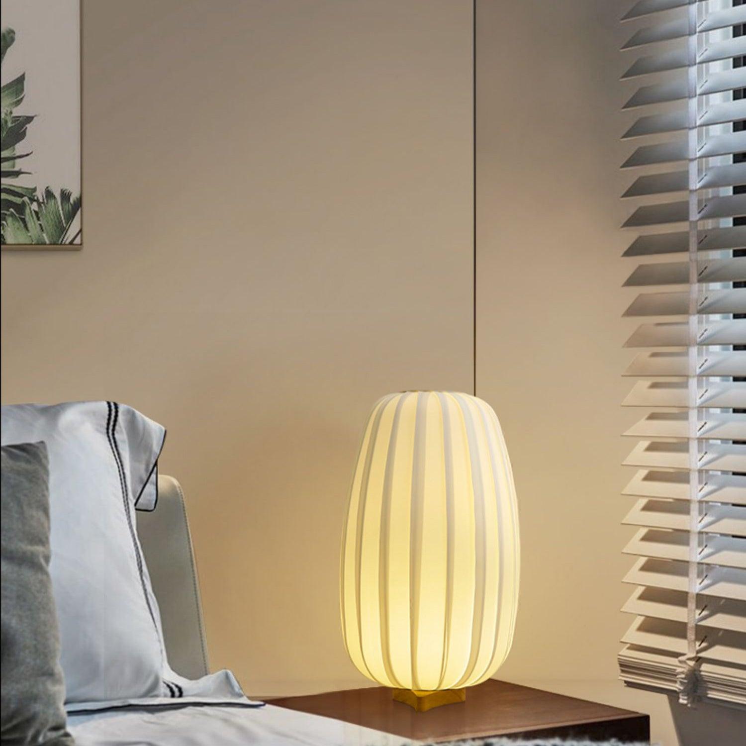 Solisuce Fabric Minimalist Table Lamp - Letslighting