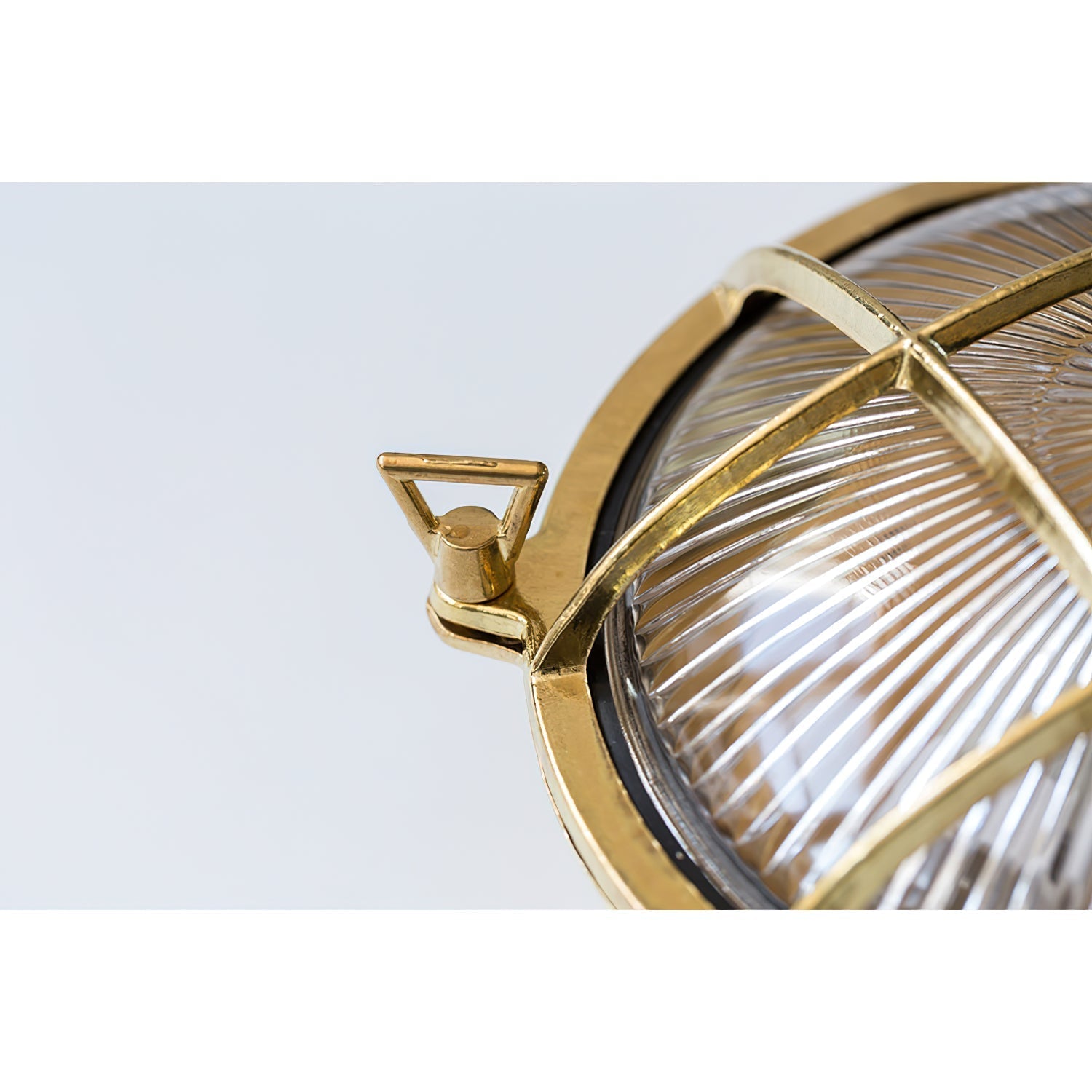 Erthearis Vintage Brass Bunker Sconce Wall Lamp - Letslighting