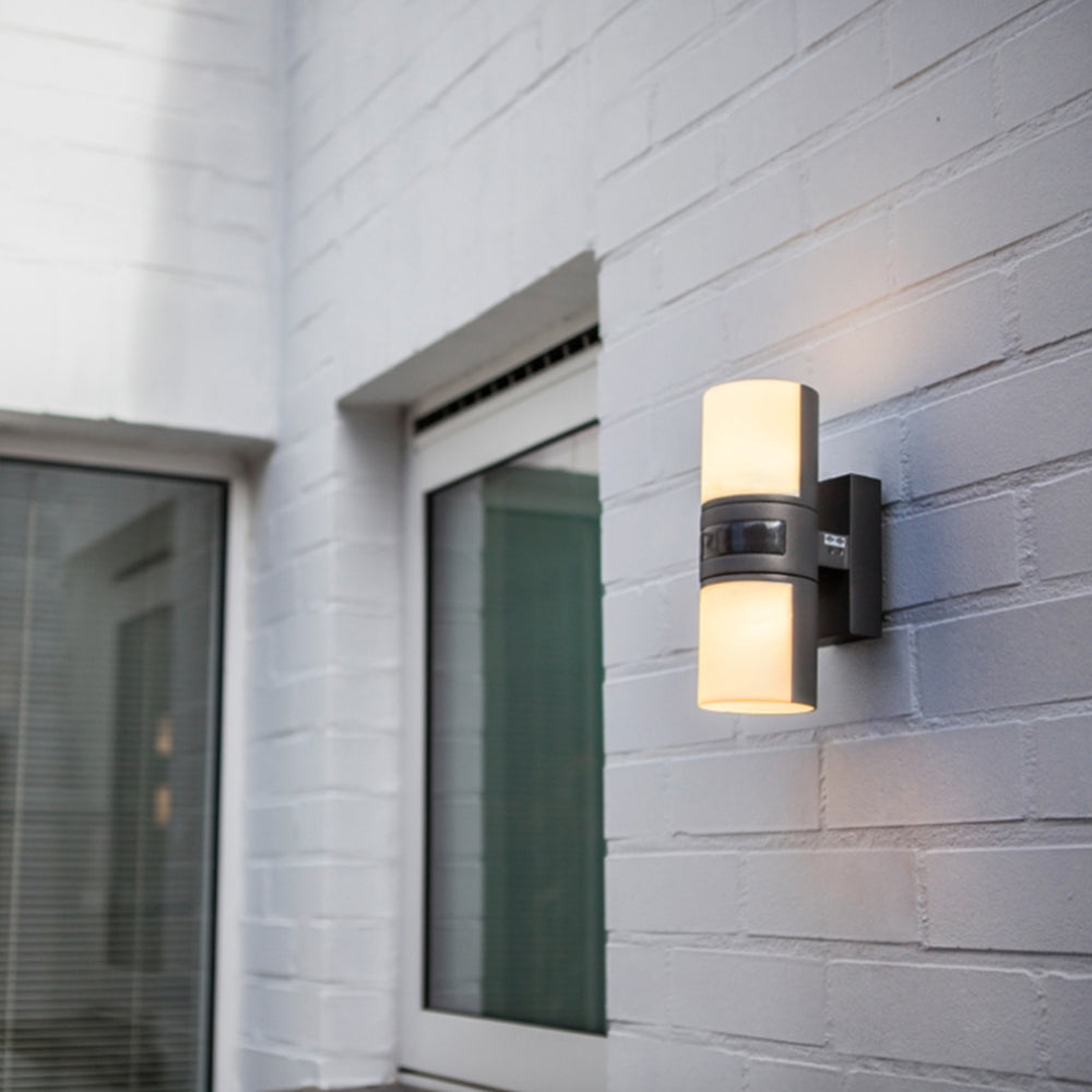 Ray Modern Cylindrical Metal/Acrylic Rotatable Outdoor Waterproof Wall Lamp, Black/White