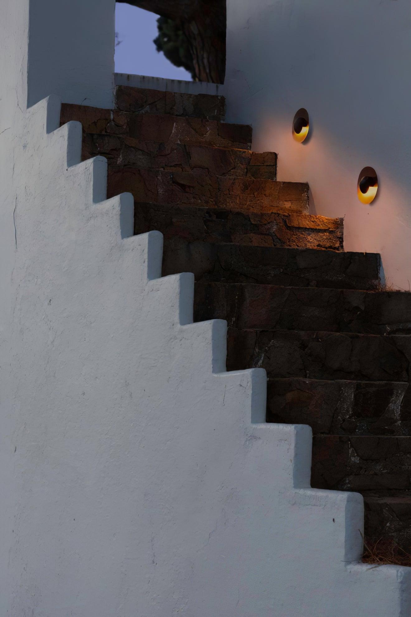 Peacemaker Elegance Simplicity Glow Wall Light - Neutralighting