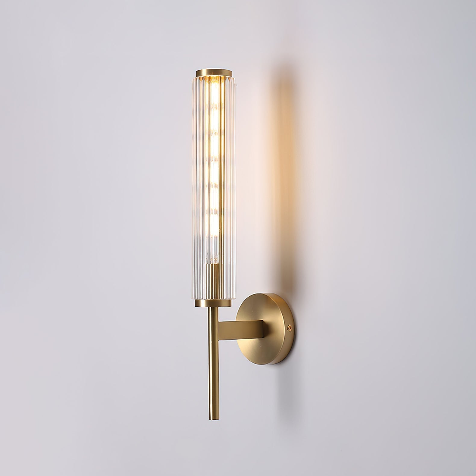 Cemaros Applique Murale Linéaire en Laiton et Verre Premium - Neutralighting