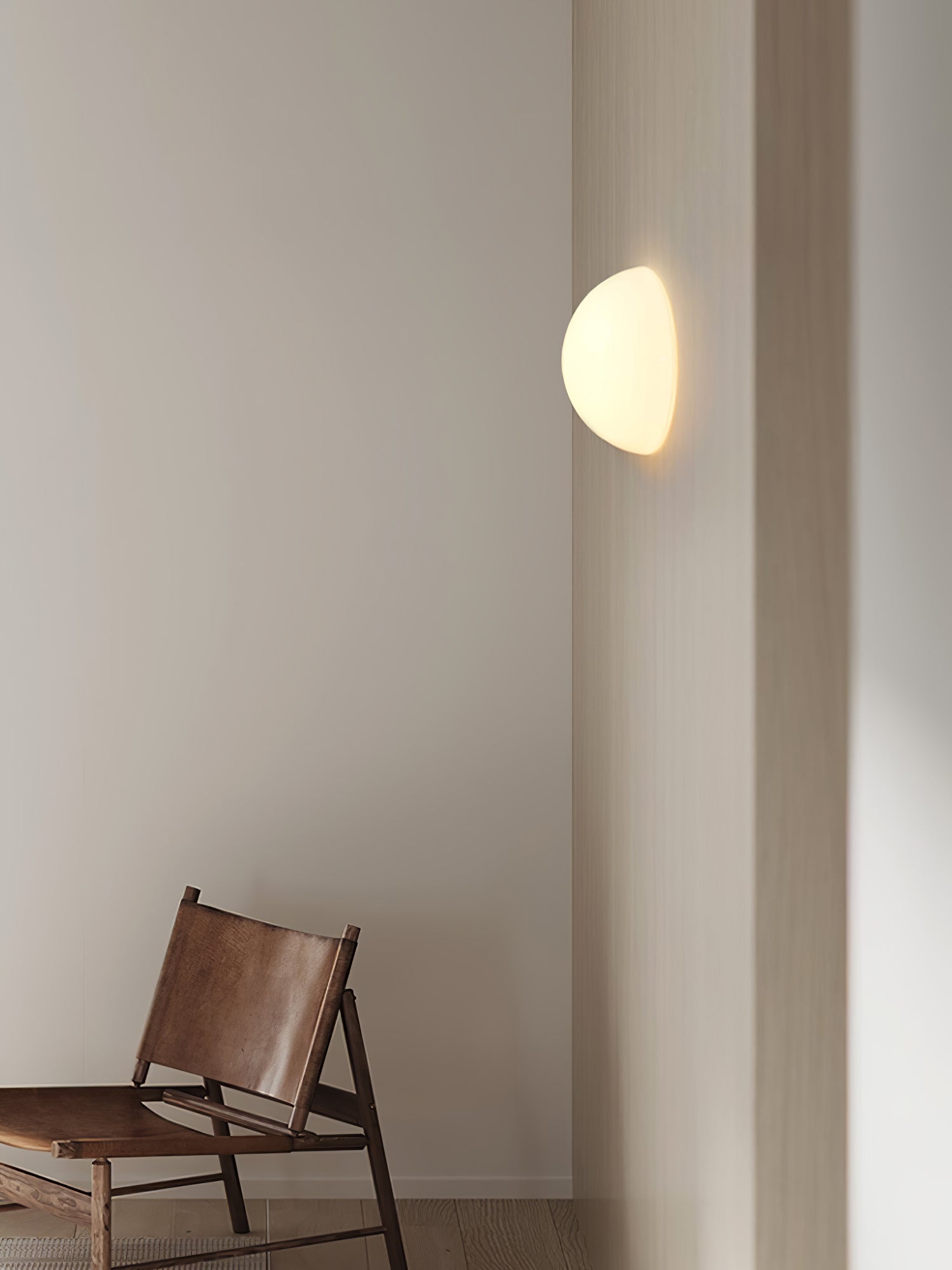 Vesilis Modern Minimalist Glass Wall Lamp - Neutralighting
