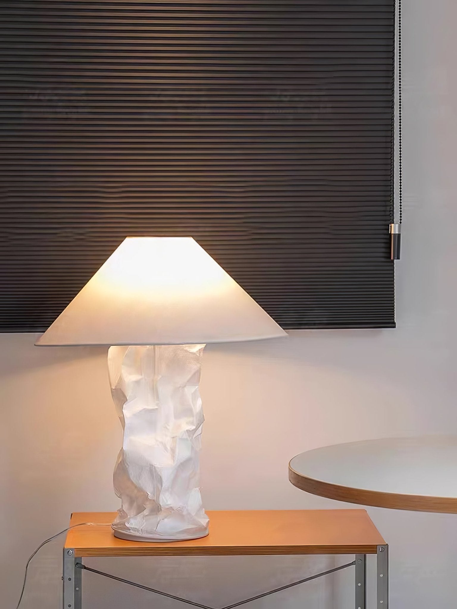 Aerius Paper Artistic Table Lamp - Letslighting