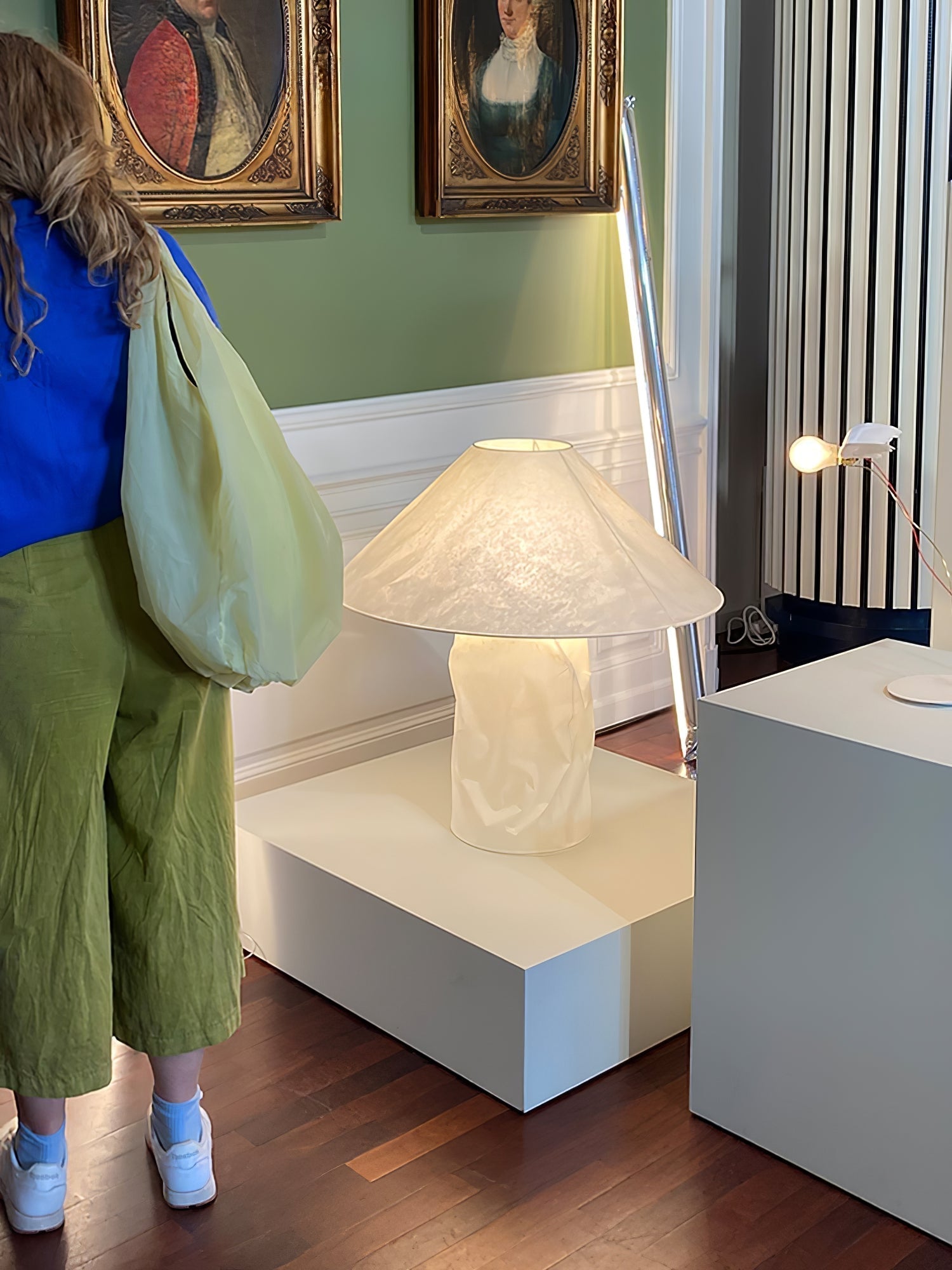 Aerius Paper Artistic Table Lamp - Letslighting