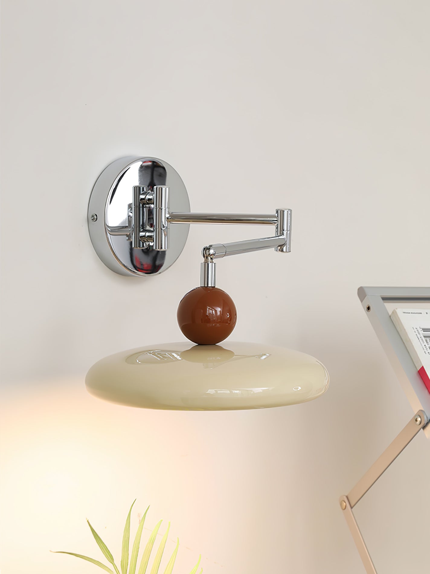 Virelse Vintage Acrylic Wall Lamp - Letslighting
