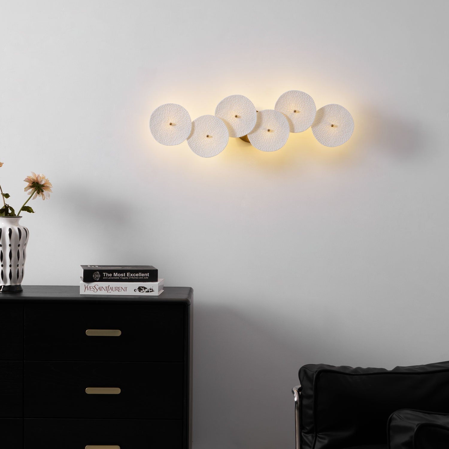 Jesse Applique Murale Pétales d'Art Nordic Élégante - Neutralighting