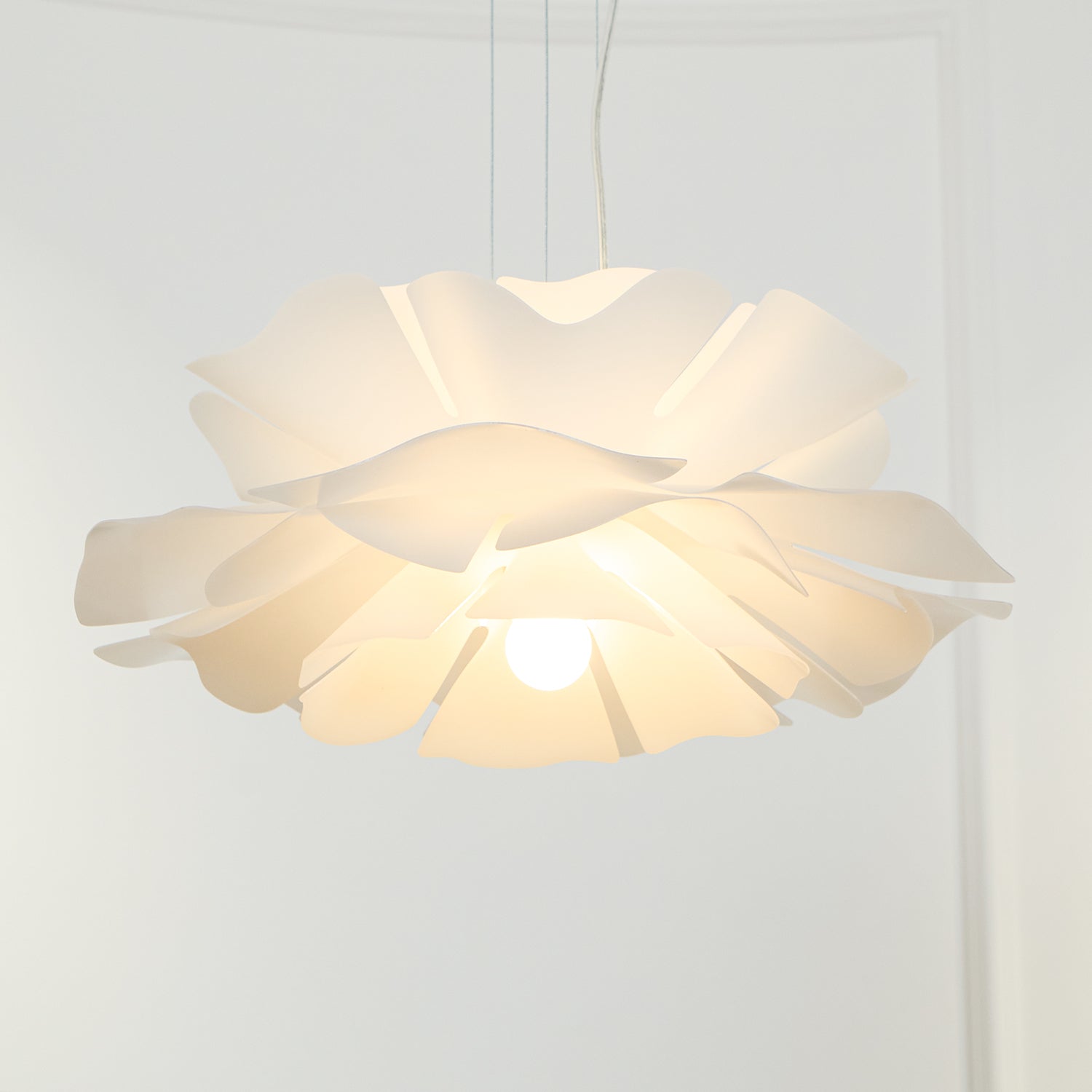 Soleca Scandinavian Pendant Lamp - Letslighting