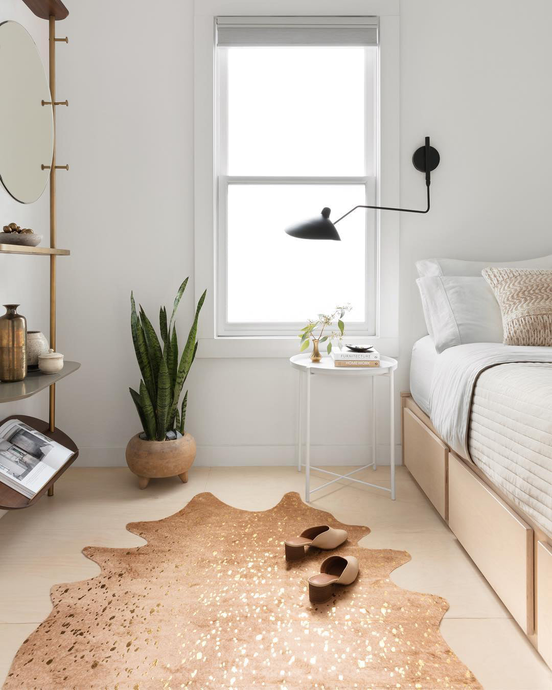 Lustra Applique Murale Élégante à Un Bras - Neutralighting