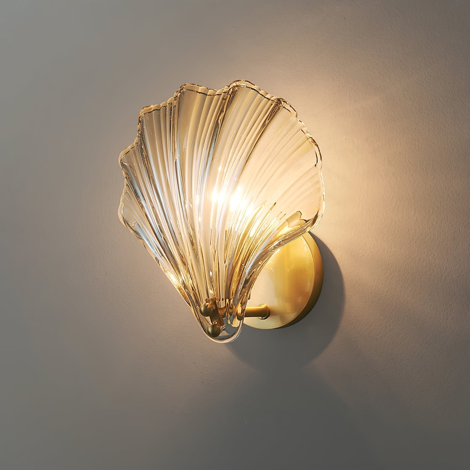 Respected Applique Murale en Verre et Laiton Premium - Neutralighting