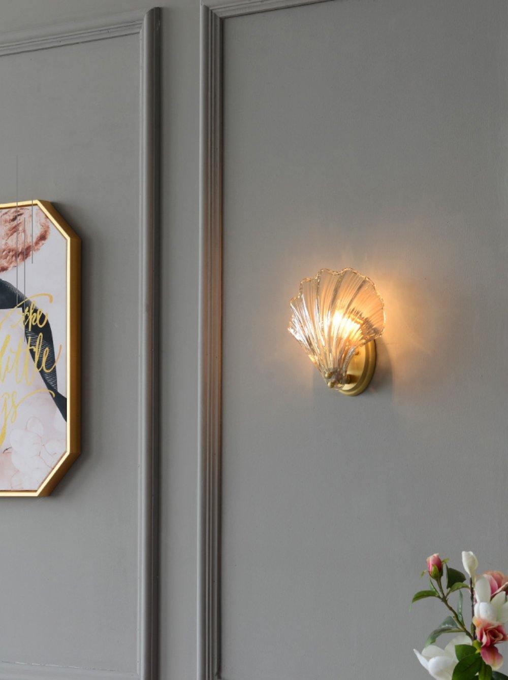 Respected Applique Murale en Verre et Laiton Premium - Neutralighting