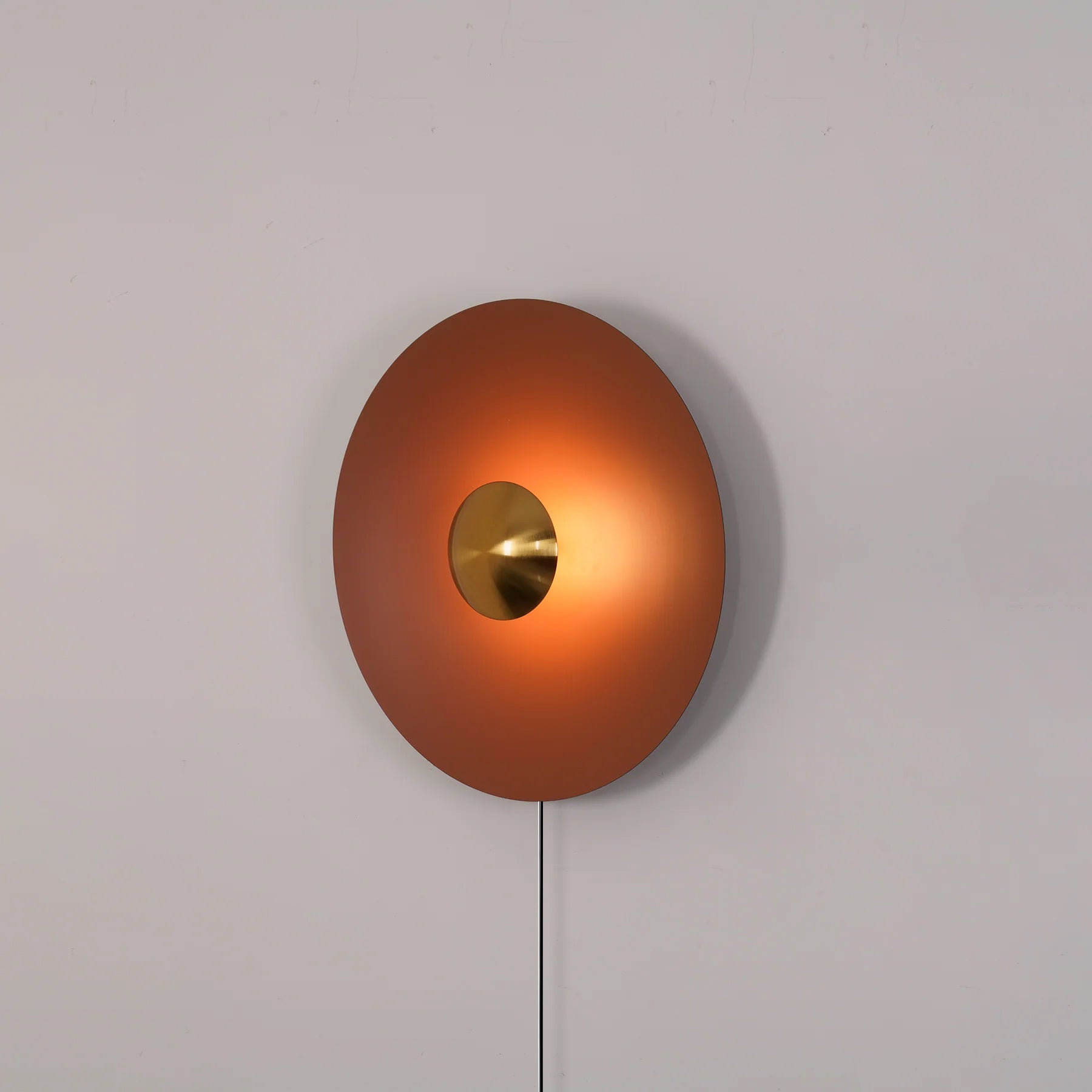 Erlirora Simplicity Glow Plug-in Wall Light - Neutralighting