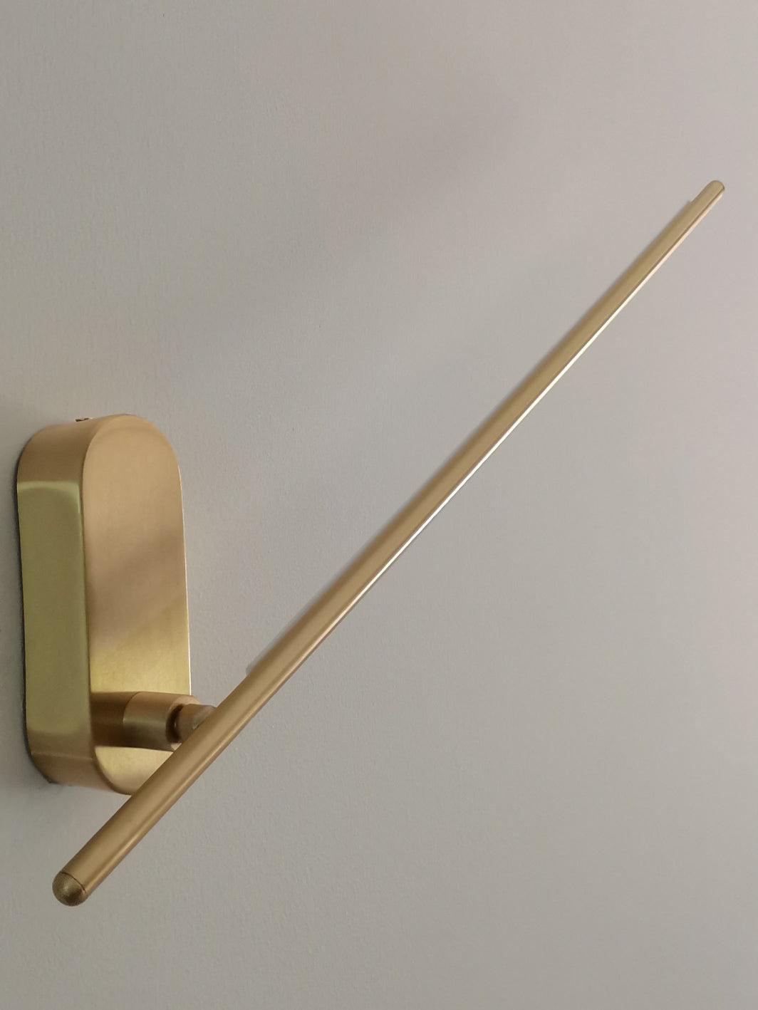 Marissa Applique Murale Bâton Laiton - Neutralighting