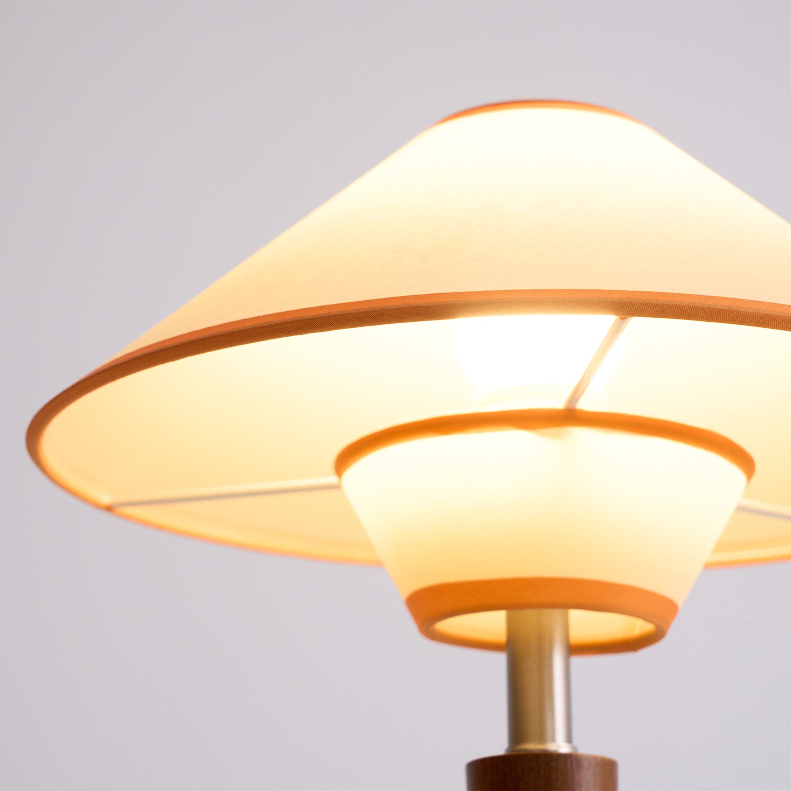 Lustra Table Lamp Talonwood - Letslighting
