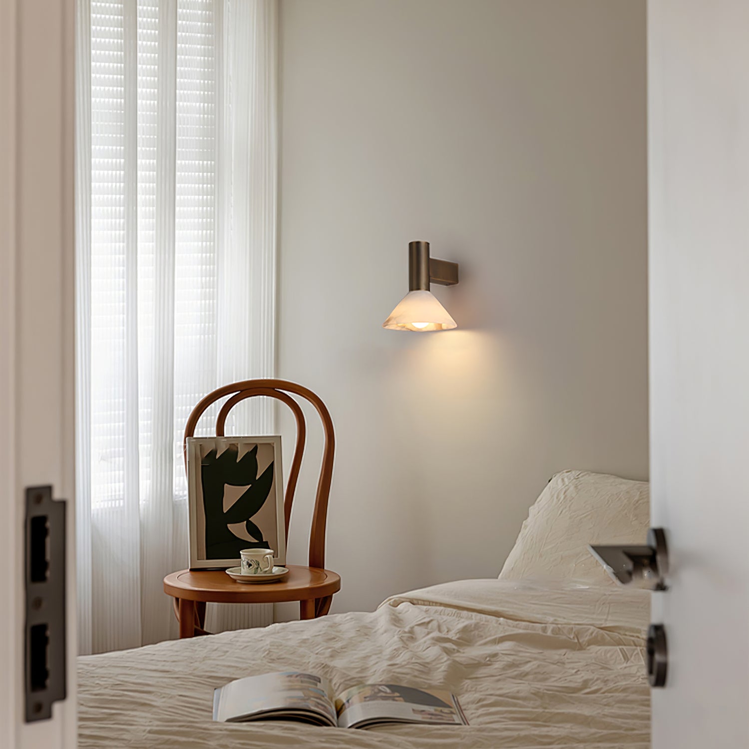 Eurnoria Cone Alabaster Wall Light - Neutralighting