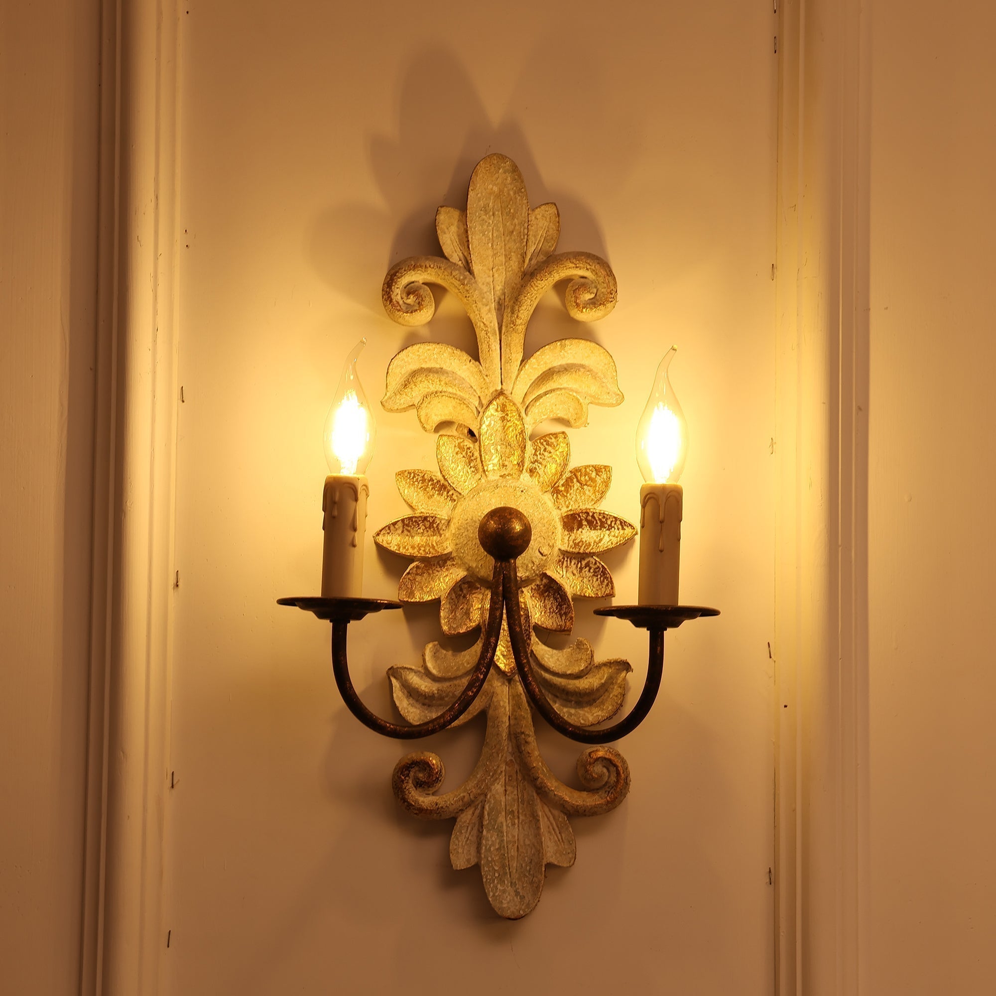 Vadora Postmodern Luxe Métal Applique Murale - Neutralighting