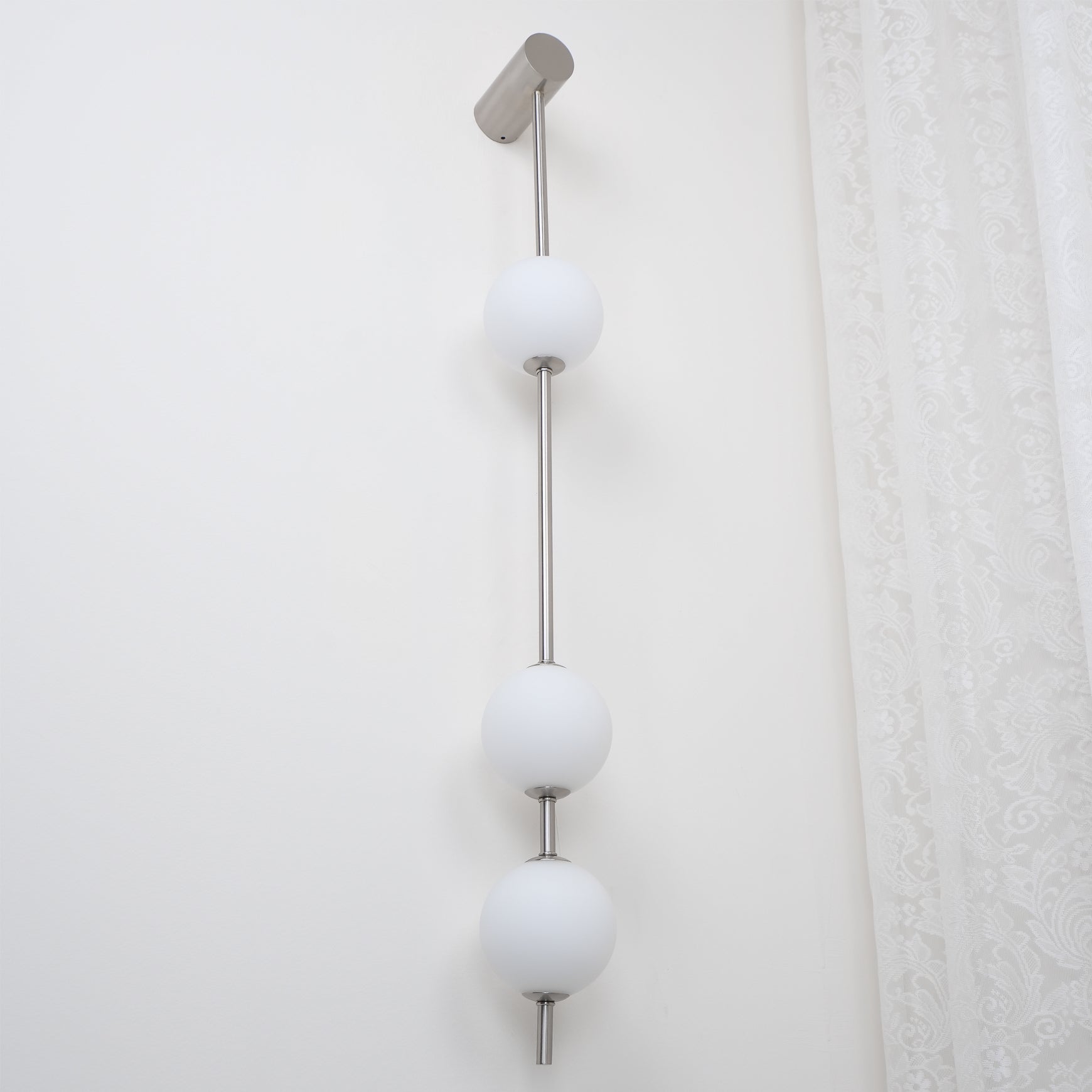 Lustra Wall Lamp Vertical Balls Brass - Letslighting