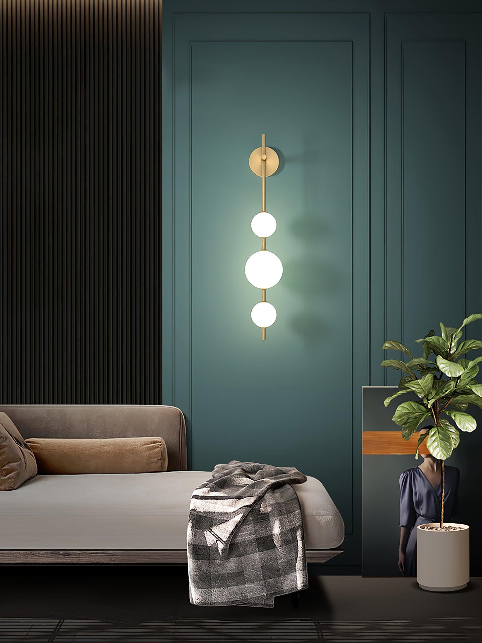 Ilraeia Vertical Globe Plug-in Wall Lamp - Neutralighting