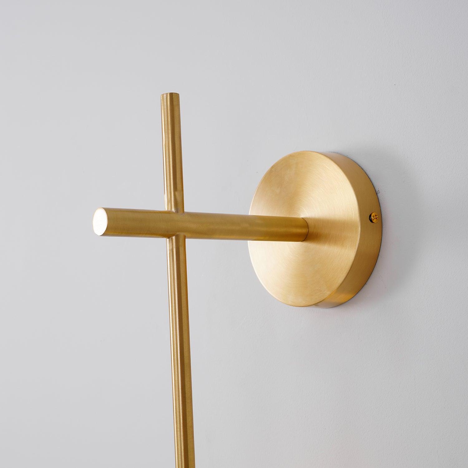 Ilraeia Vertical Globe Plug-in Wall Lamp - Neutralighting